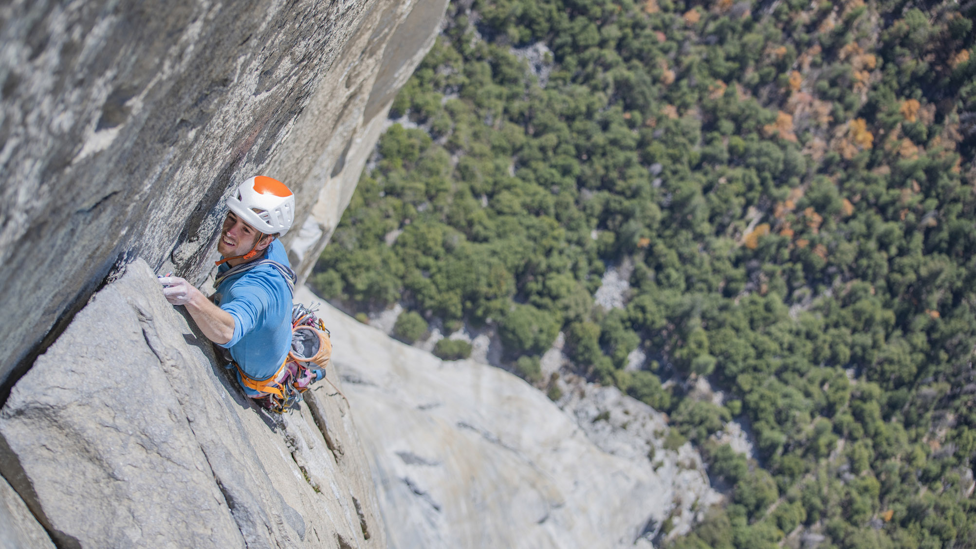 términos de escalada en roca: escalador en El Cap, Yosemite