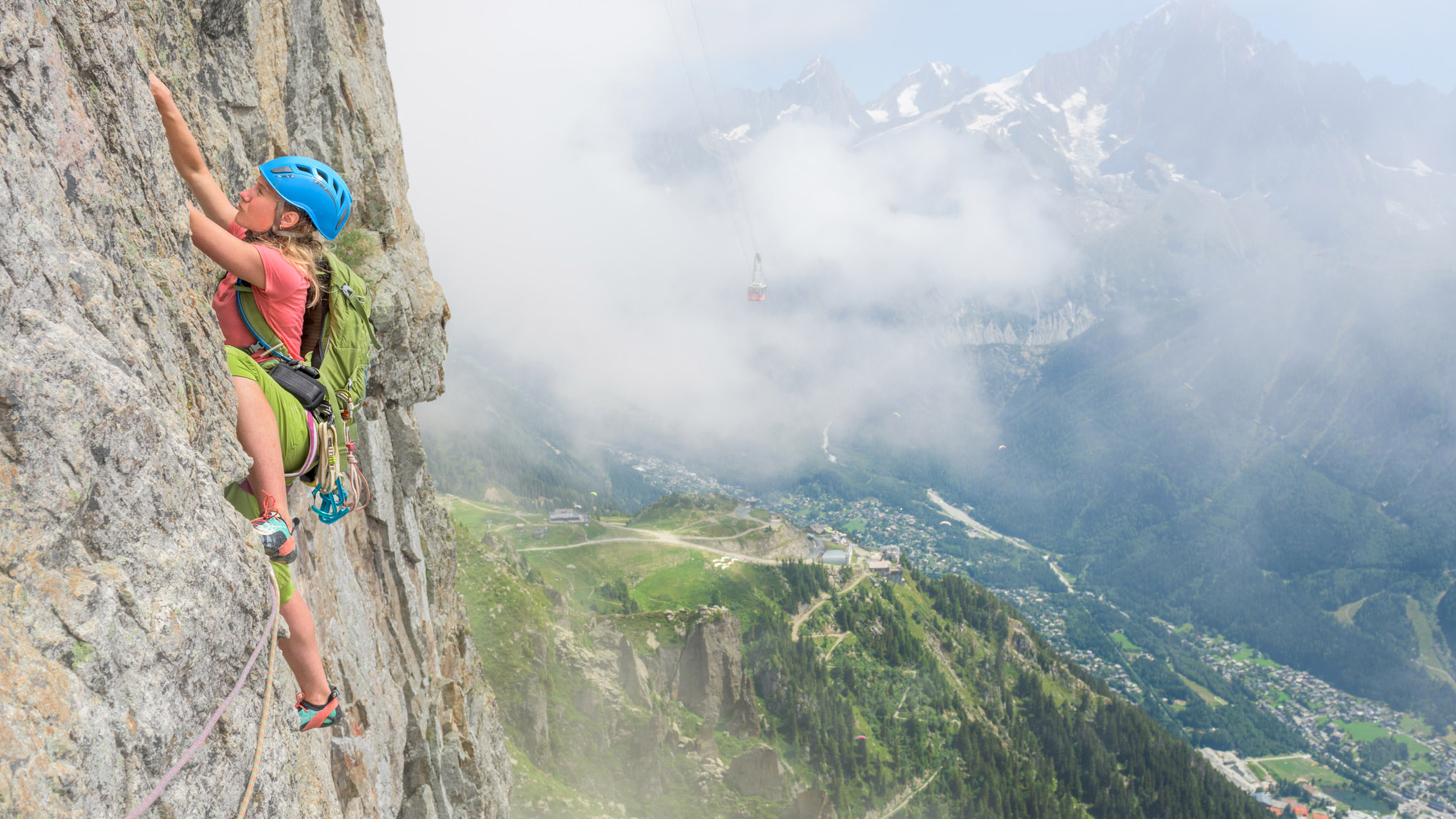 qué es la escalada deportiva: escalador en el Brevent