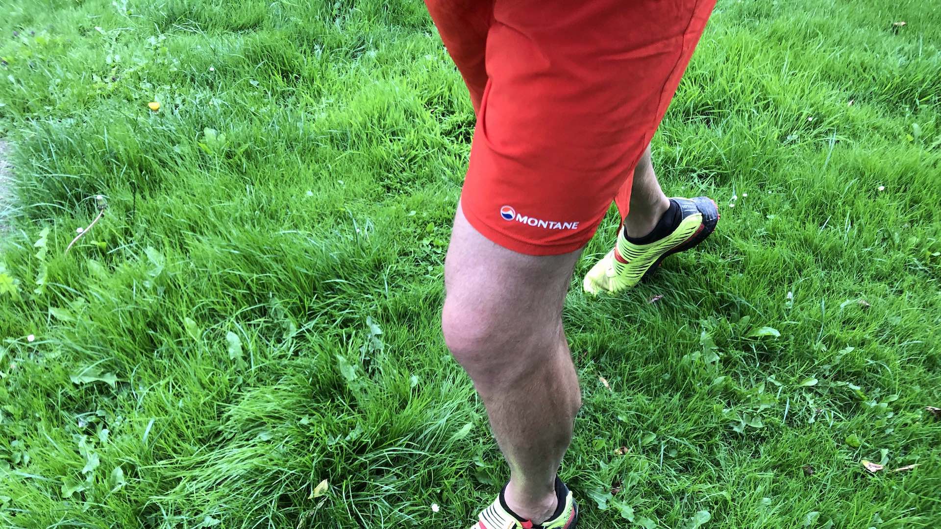 Pantalones cortos para correr Montane Razor