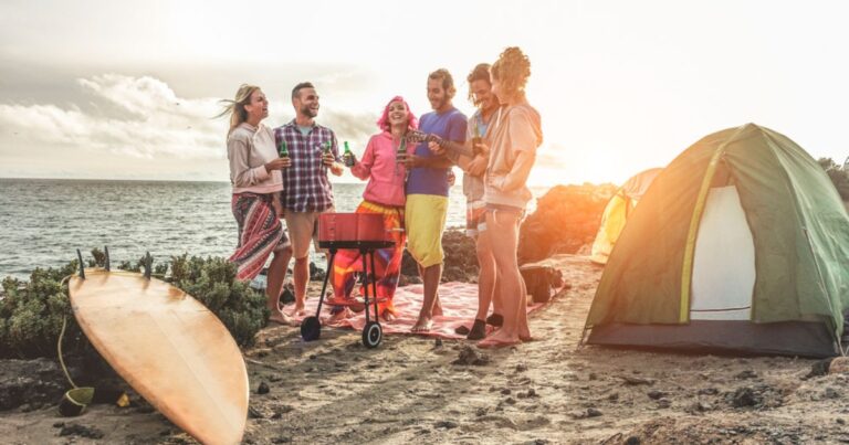 10 mejores consejos para acampar en la playa para alcaparras costeras€
€
