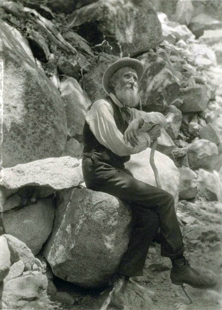 ¿Quién fue John Muir?  El hombre que protegió nuestros desiertos€
€
