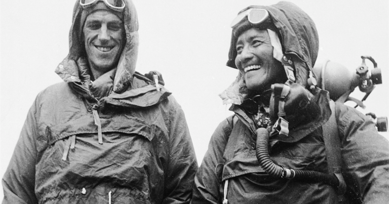 ¿Quién fue Tenzing Norgay?  El primer alpinista sherpa en llegar a la cima del Everest€
€